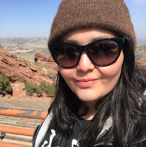 Meet your Posher, Camee